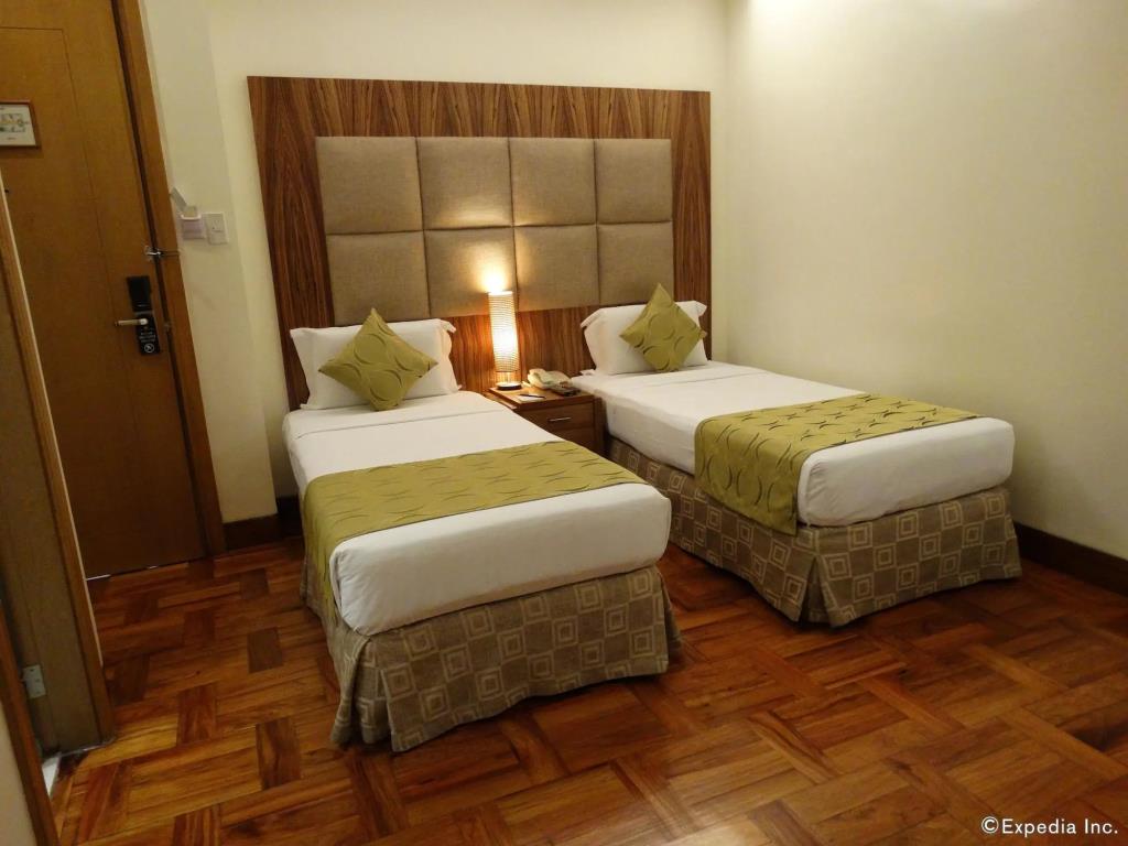 City Garden Suites Manila Hotel 3*