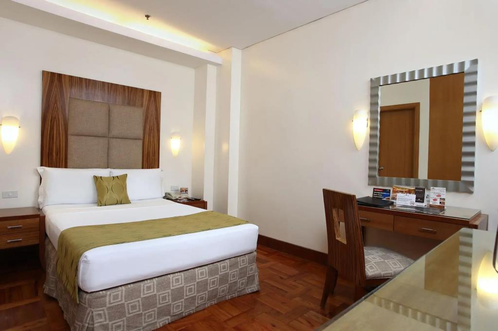 City Garden Suites Manila Hotel 3*