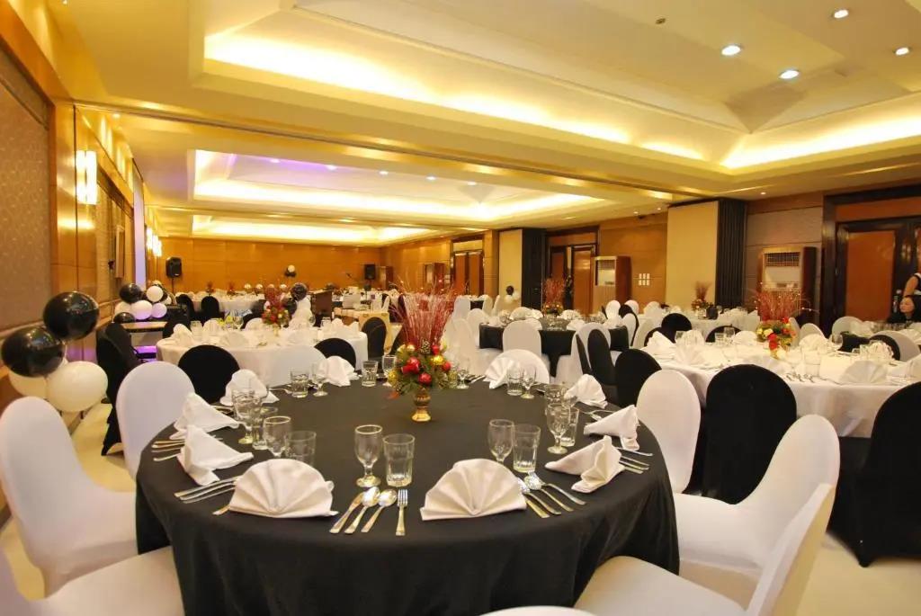 City Garden Suites Manila Hotel 3*