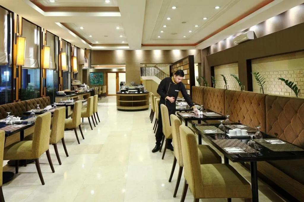 City Garden Suites Manila Hotel 3*