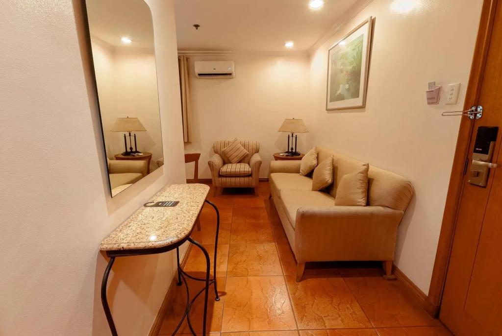 City Garden Suites Manila Hotel 3*