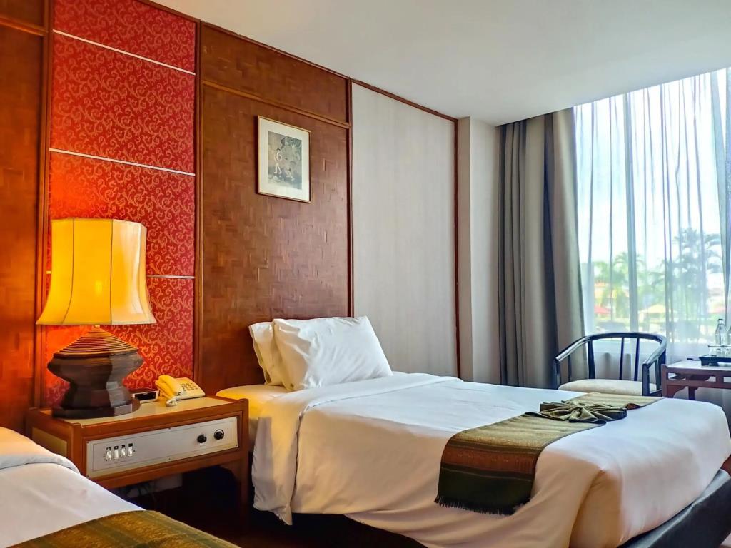Chiang Mai Orchid Hotel 3*