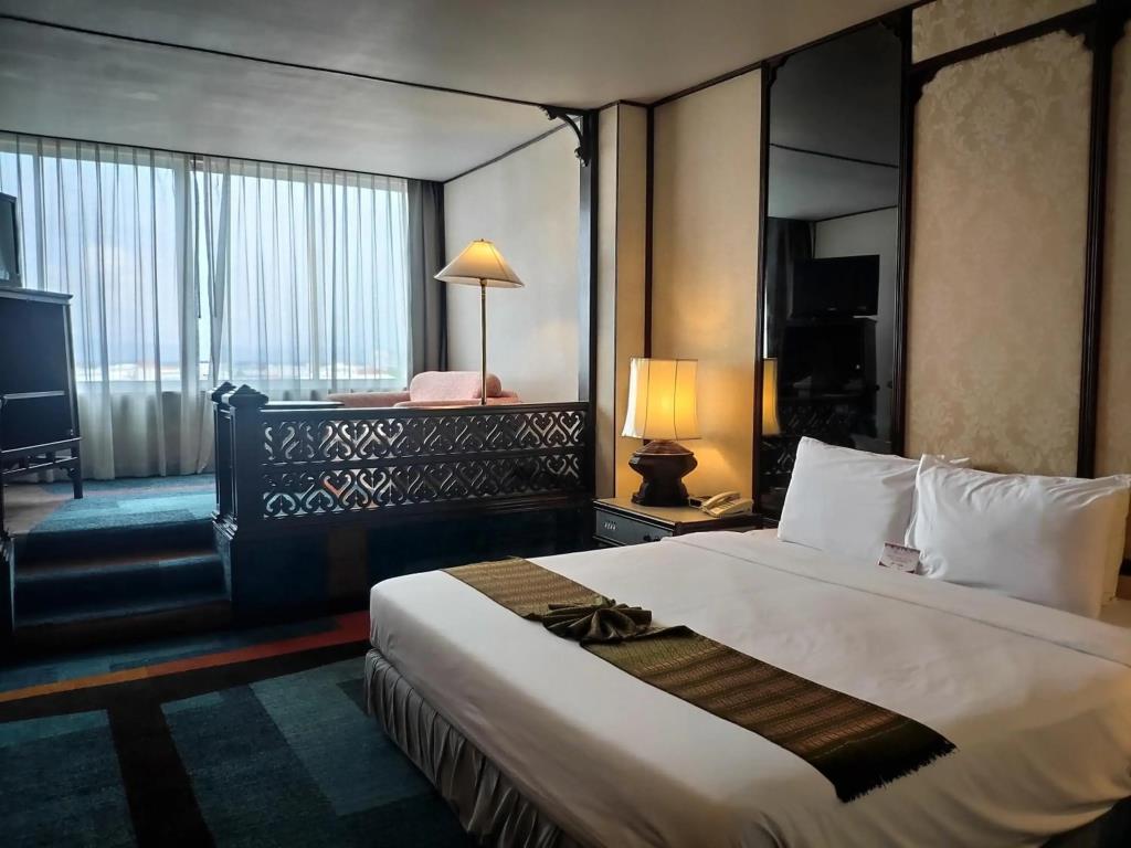 Chiang Mai Orchid Hotel 3*