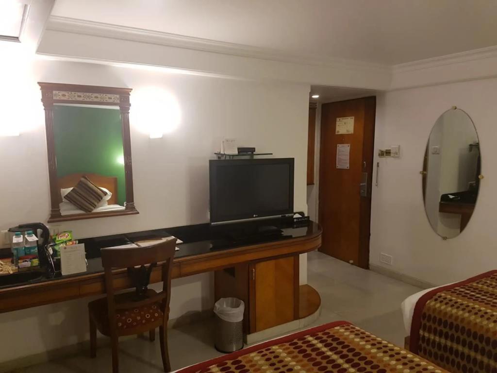Ramee Guestline Hotel Dadar 4*