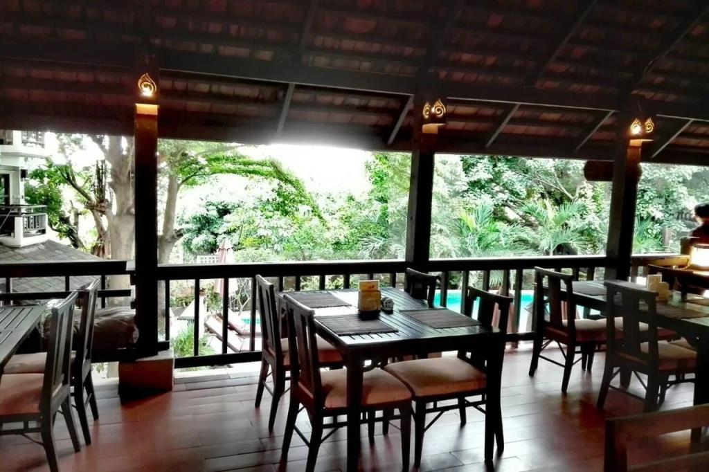 Rainforest Chiangmai Hotel 3*