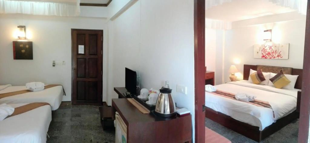 Rainforest Chiangmai Hotel 3*