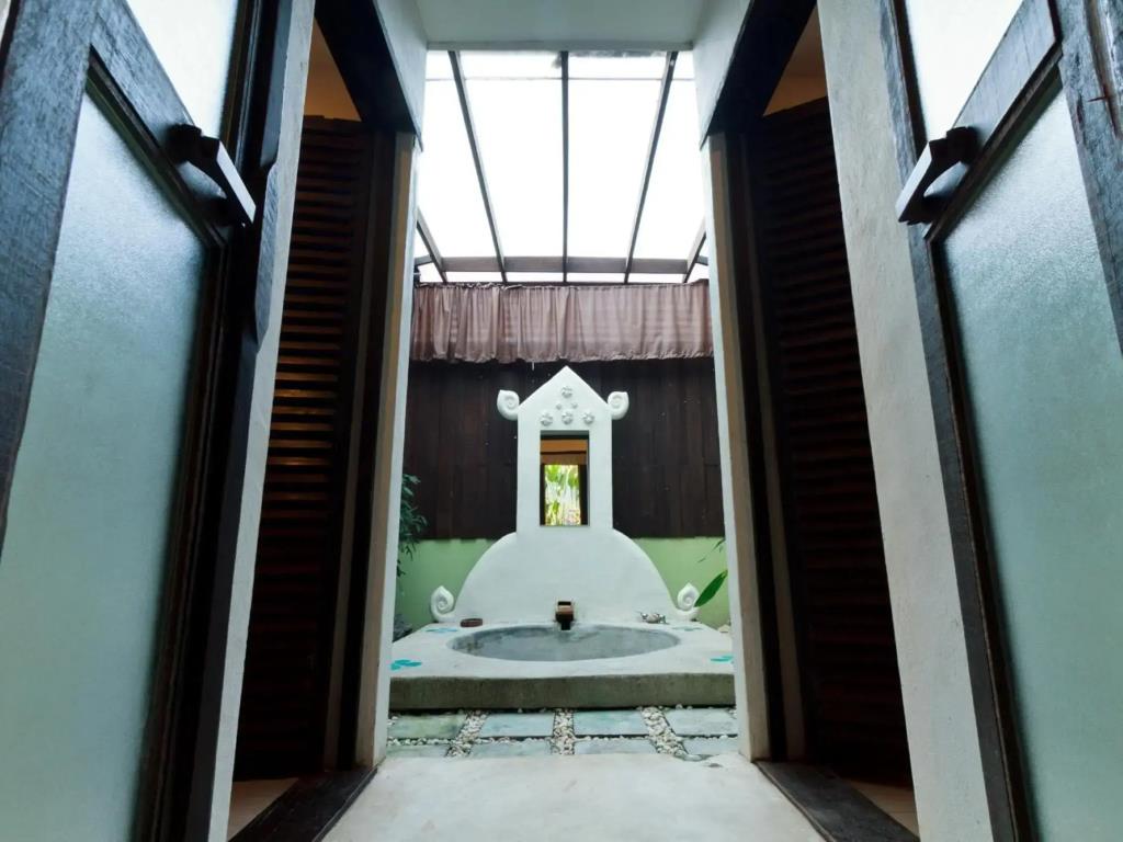 Rainforest Chiangmai Hotel 3*