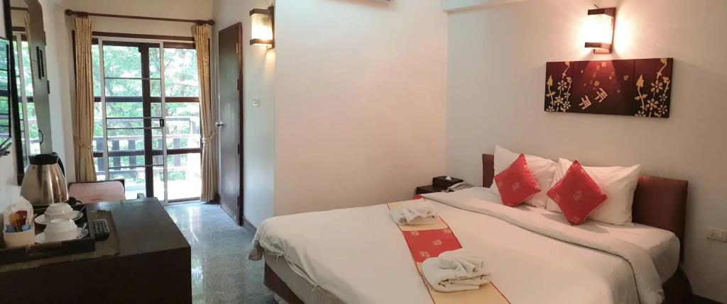 Rainforest Chiangmai Hotel 3*