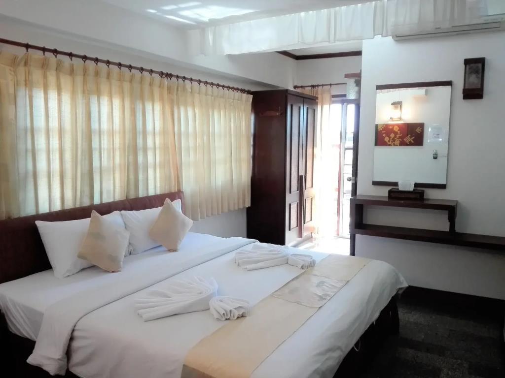 Rainforest Chiangmai Hotel 3*