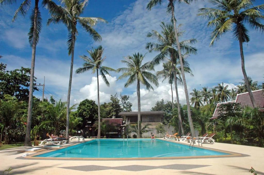 Lanta Klong Nin Beach Resort 3*