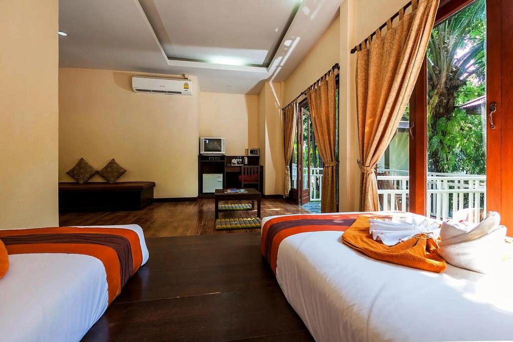 Lanta Klong Nin Beach Resort 3*