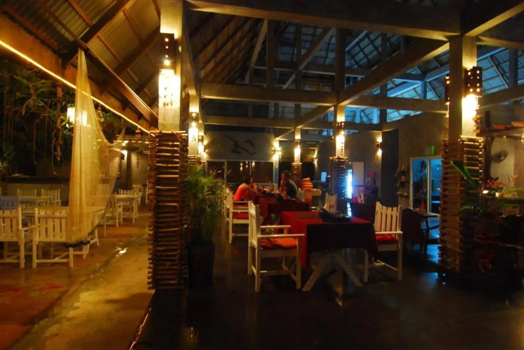 Lanta Klong Nin Beach Resort 3*