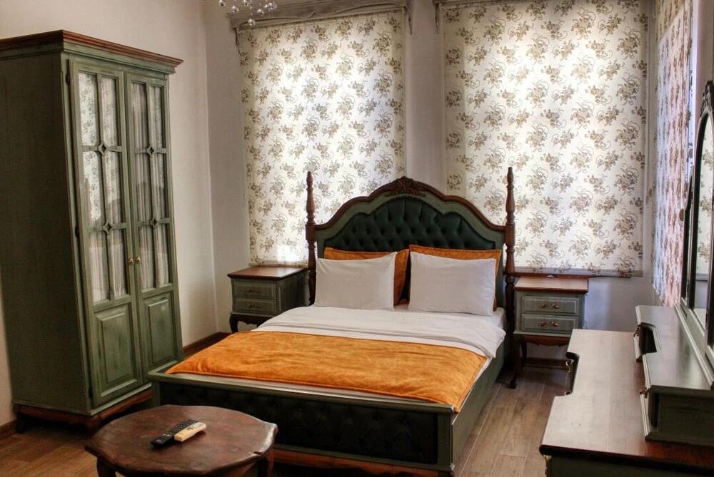 White Garden Hotel 0*