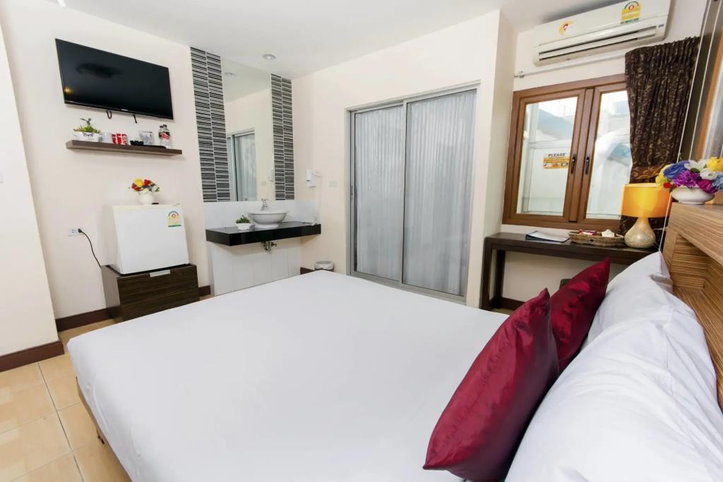 Sleep With Inn 3*