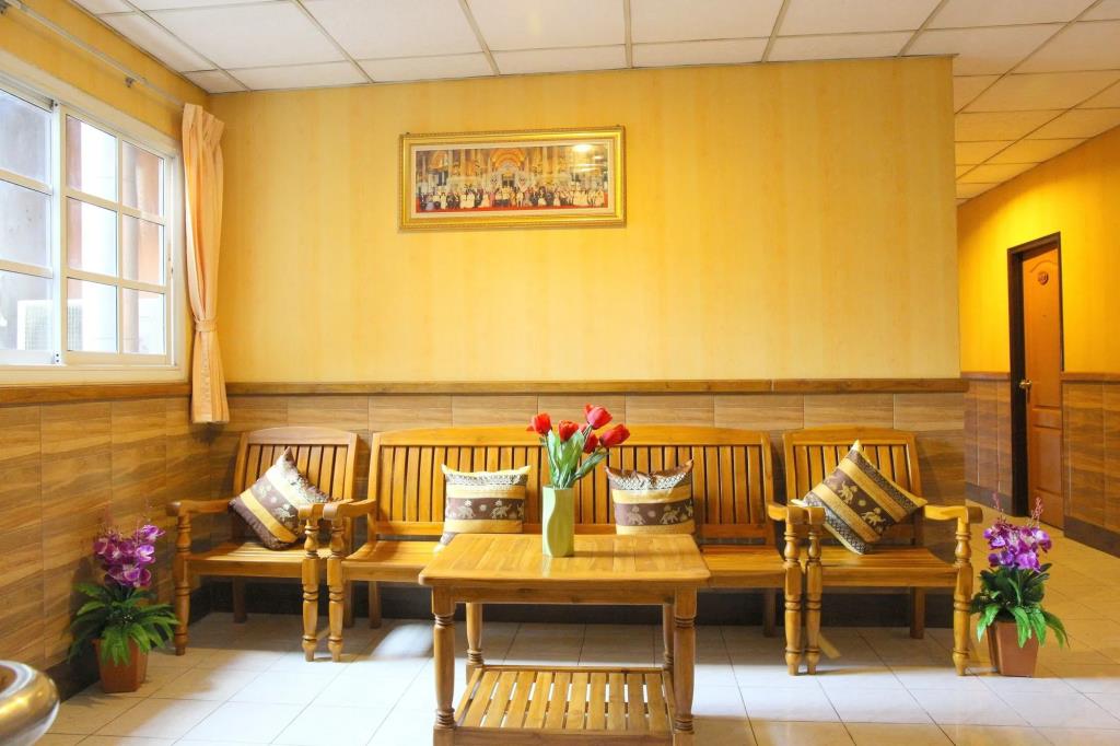 Thai Cozy House 3*