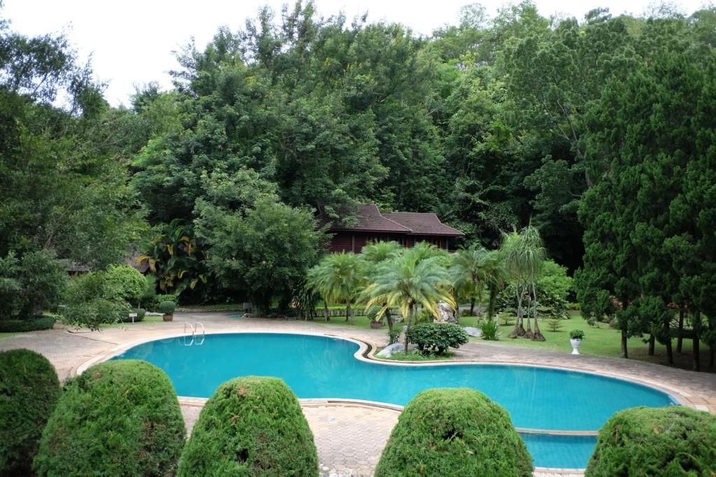 Lanna Resort 3*