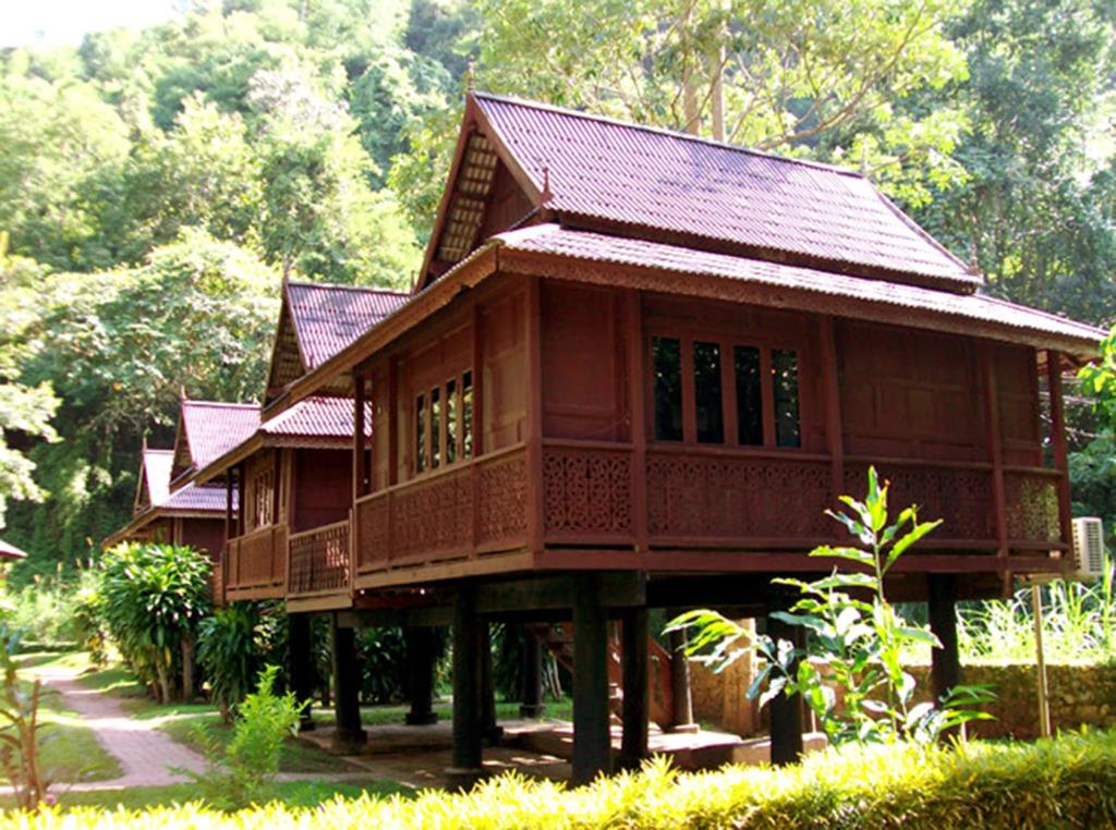 Lanna Resort 3*
