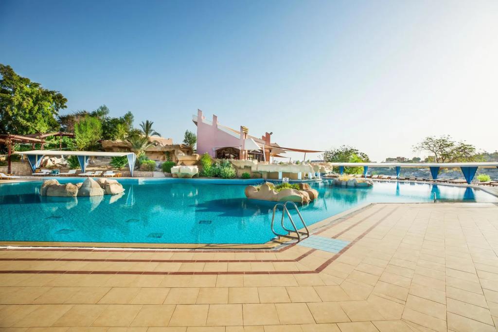 Pyramisa Island Hotel Aswan 5*