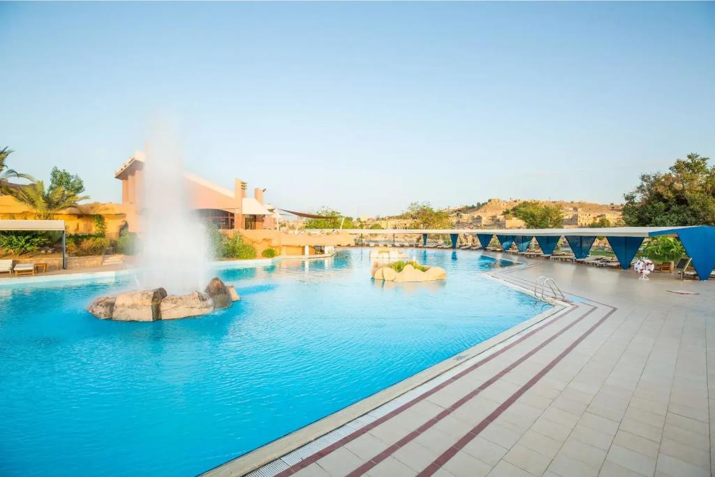 Pyramisa Island Hotel Aswan 5*