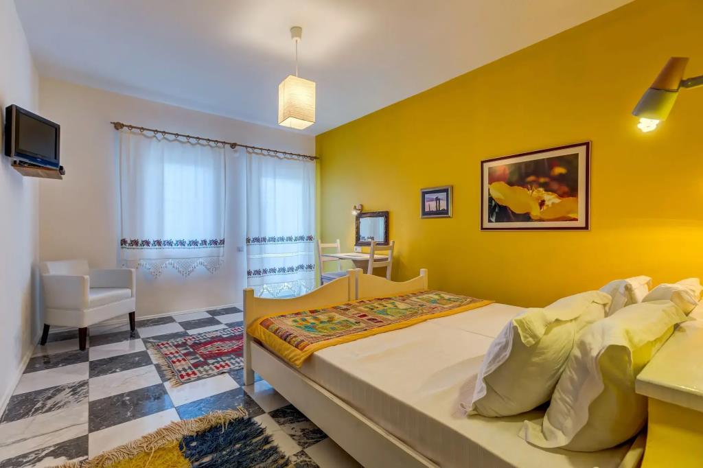 Villa Asina 0*
