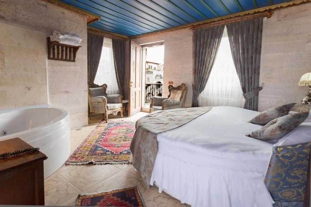 Hermes Cave Hotel 0*