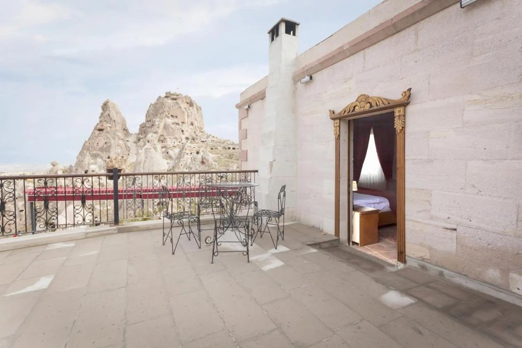 Hermes Cave Hotel 0*