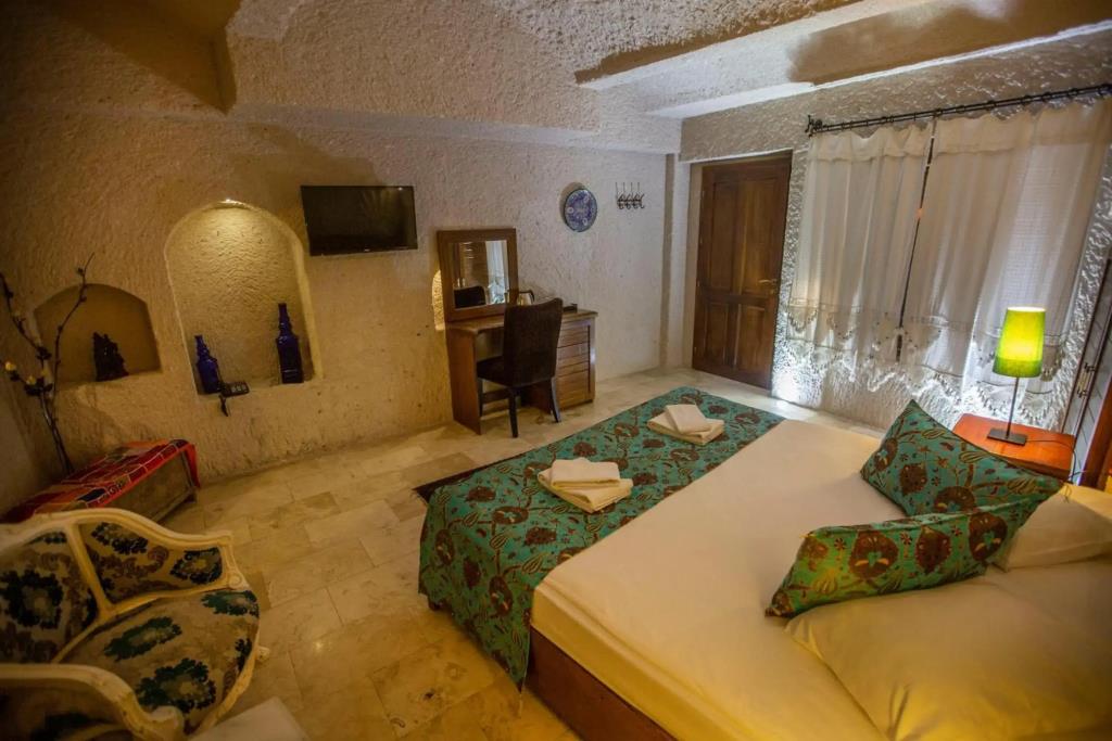 Hermes Cave Hotel 0*