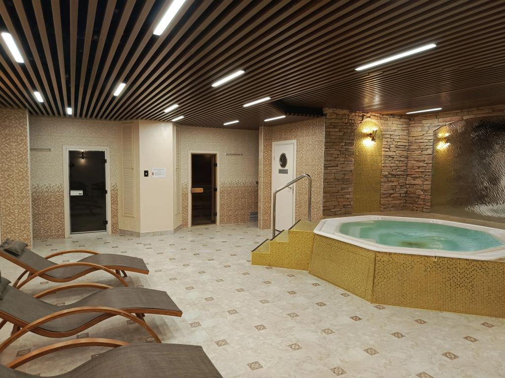 Rosso Riva Hotel 4*