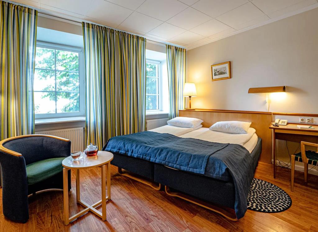 Rosso Riva Hotel 4*