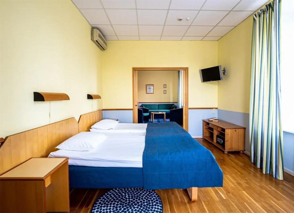 Rosso Riva Hotel 4*