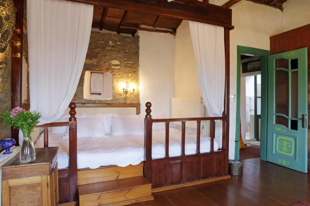 Nisanyan Hotel 0*