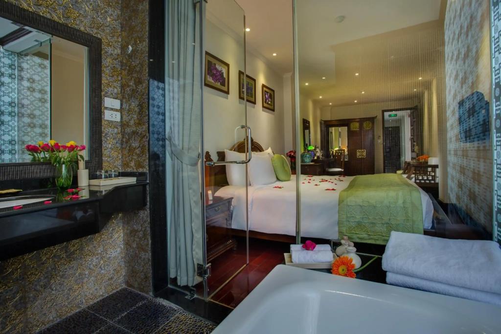 Mercury Central Hotel Hanoi 3*