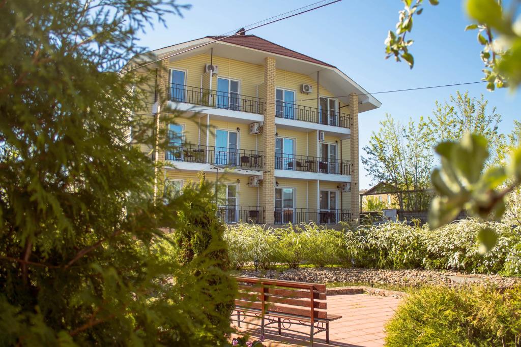 Svyatogor Hotel 3*