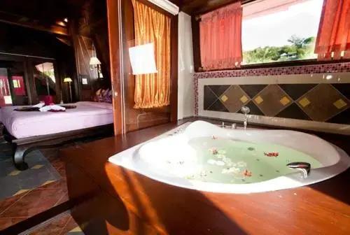 Rin Beach Resort 3*