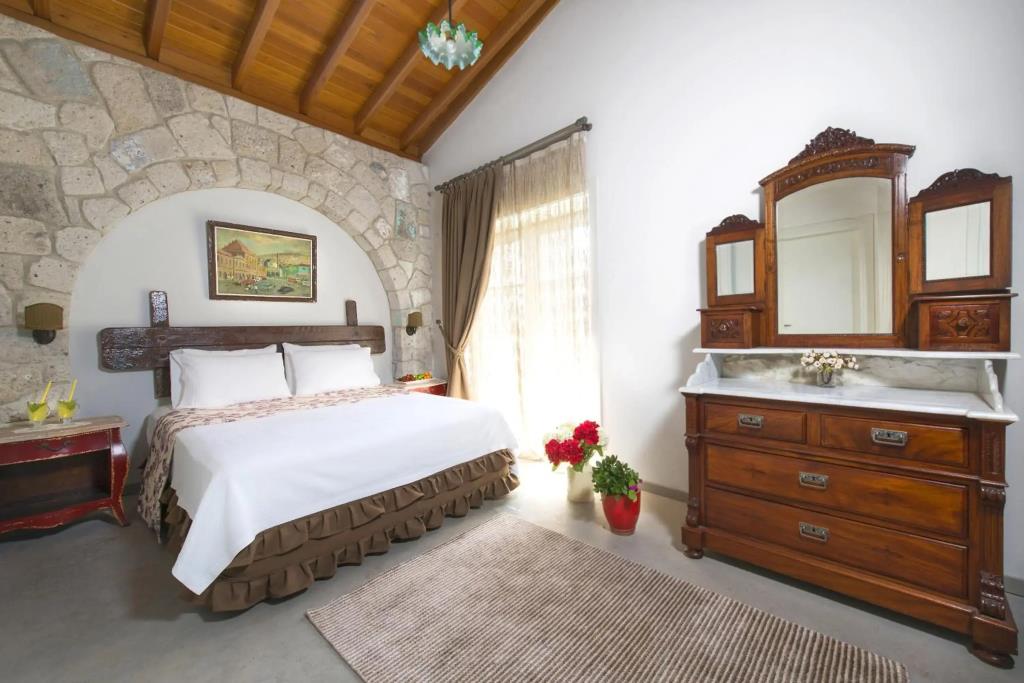 Kostem Hotel 0*