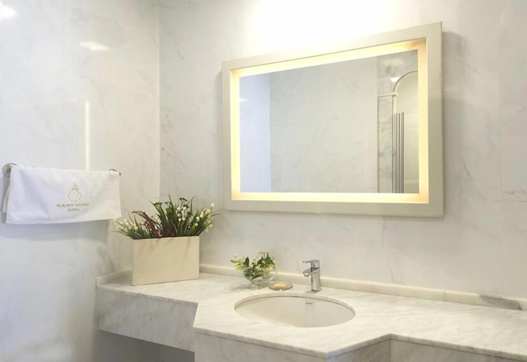 Kostem Hotel 0*
