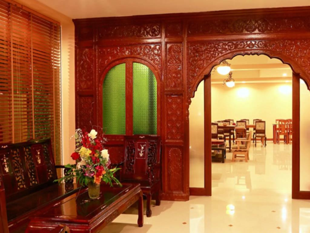 At Chiang Mai Hotel 3*