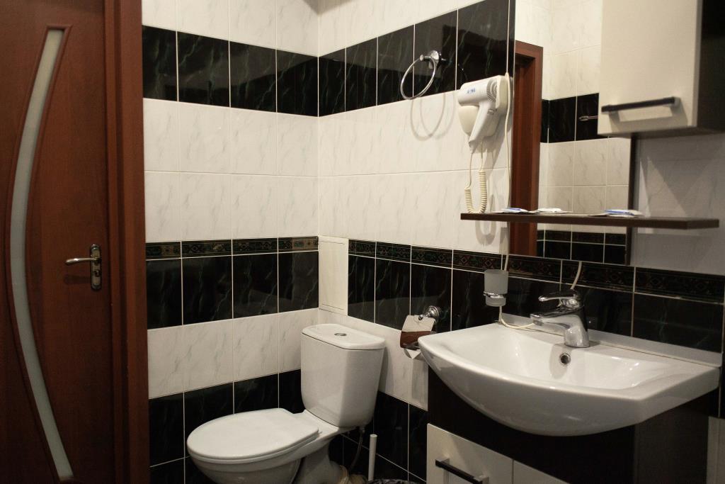 Skazka Hotel 2*