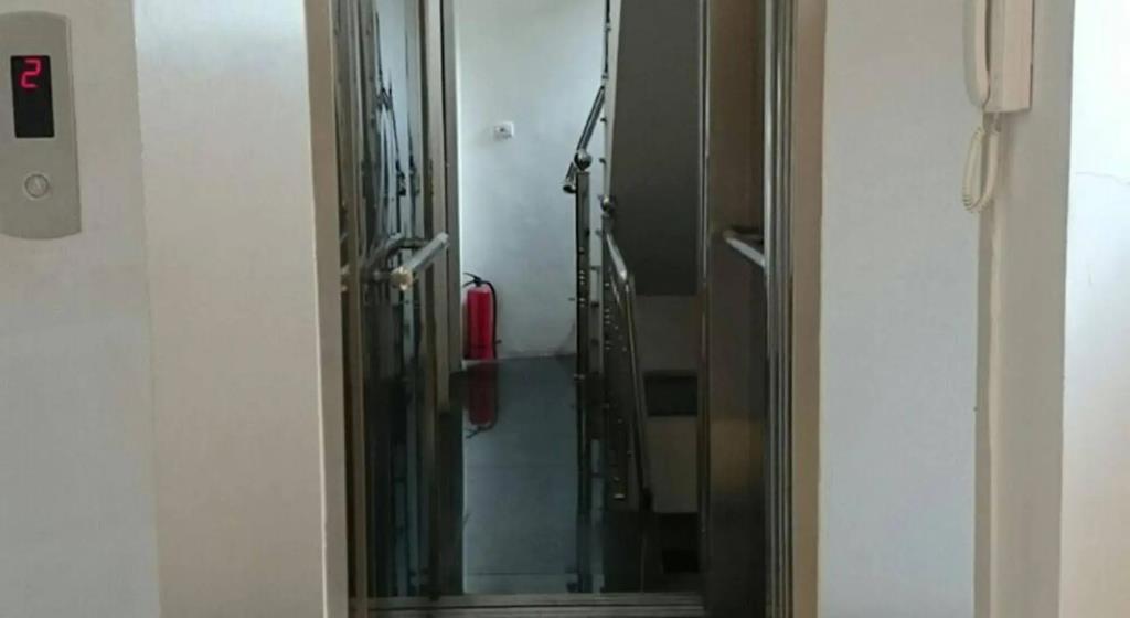 Wild Lotus Hotel & Travel 2 2*