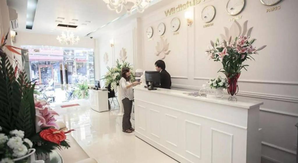 Wild Lotus Hotel & Travel 2 2*
