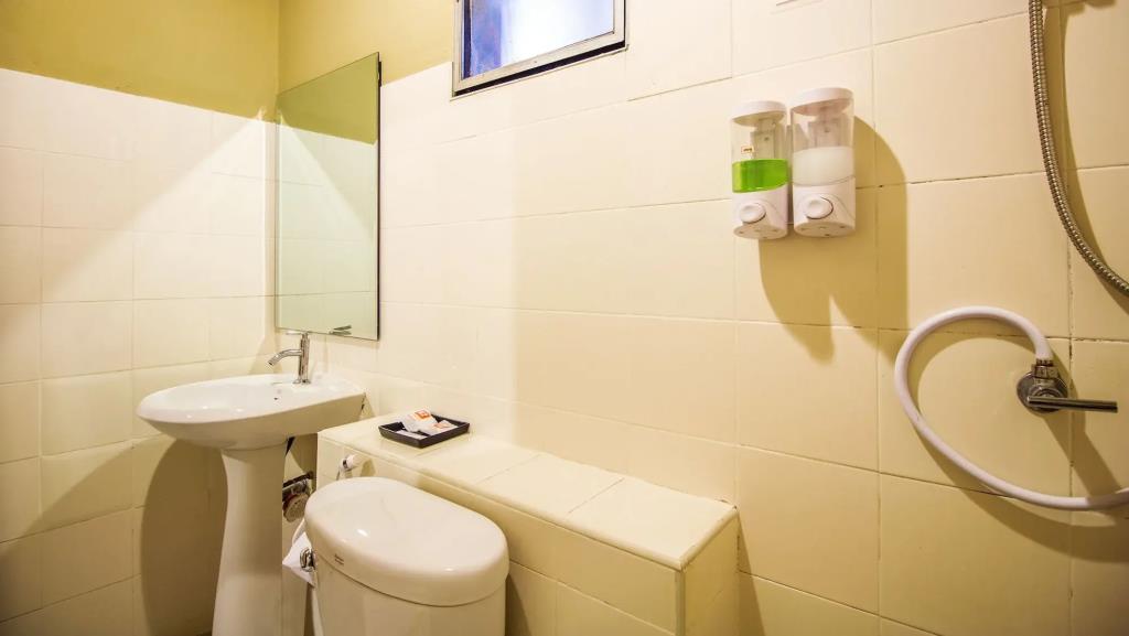 B2 Santitham (Wat Jed Yod) Boutique & Budget Hotel 3*