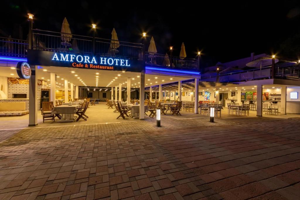 Amfora Hotel 0*