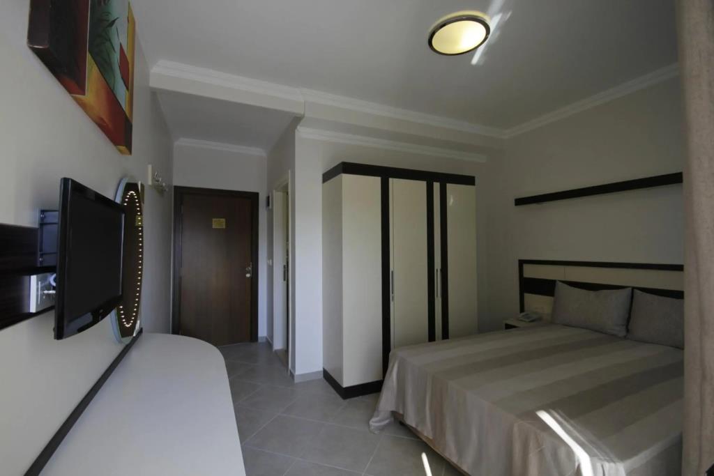 Amfora Hotel 0*