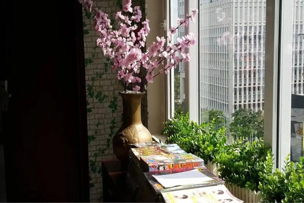 The Noble Swan Central Dong Du Hotel 3*