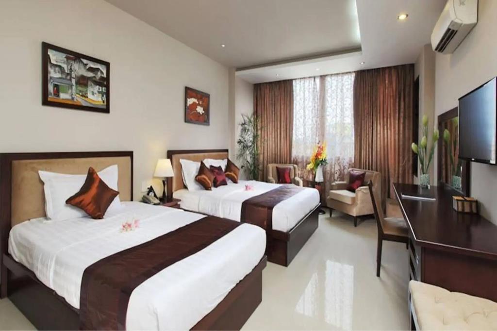 The Noble Swan Central Dong Du Hotel 3*