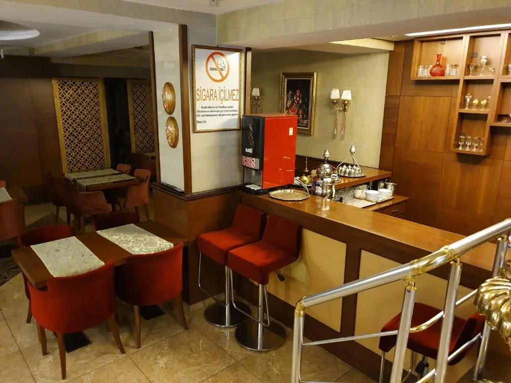 Elysion Hotel 0*