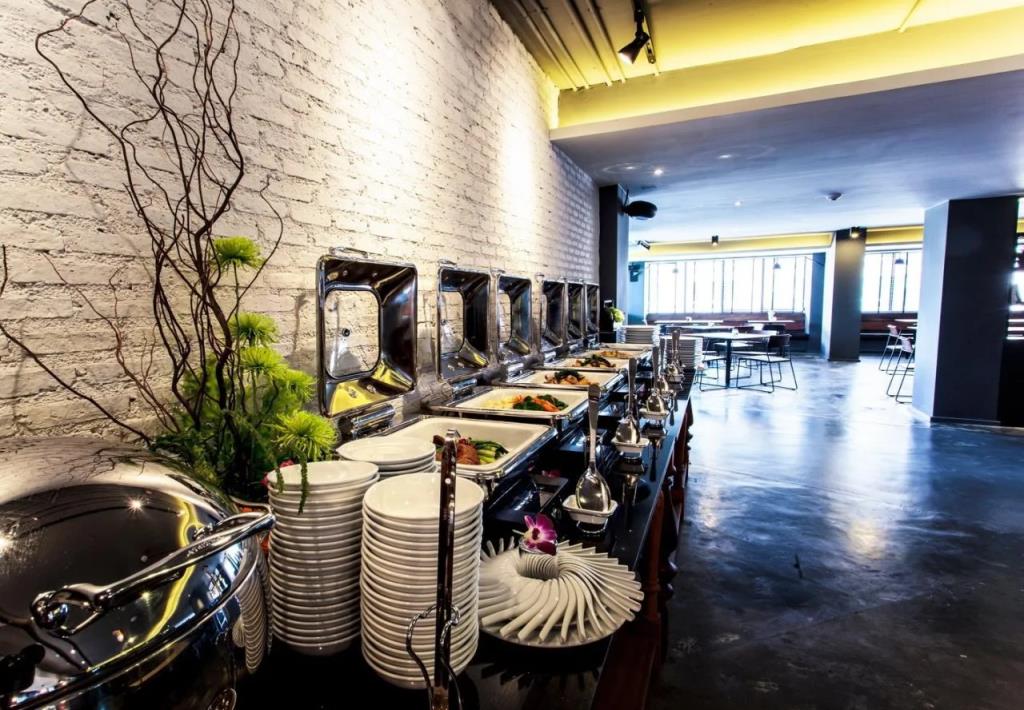 Cinnamon Hotel Bangkok 4*