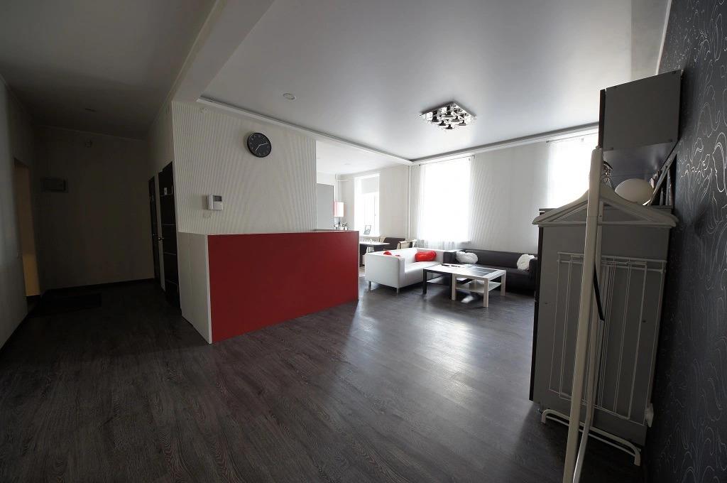 Kalinin Living Quarters 0*