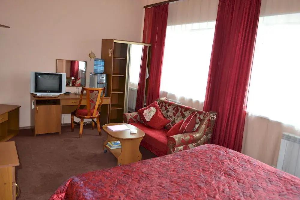 Yahont Hotel 3*
