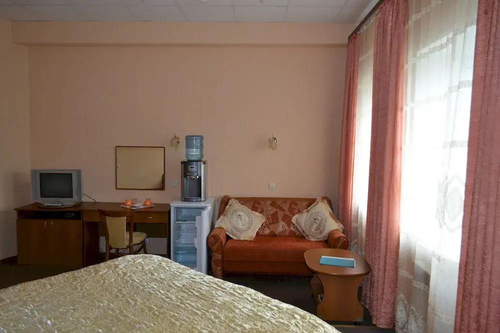 Yahont Hotel 3*